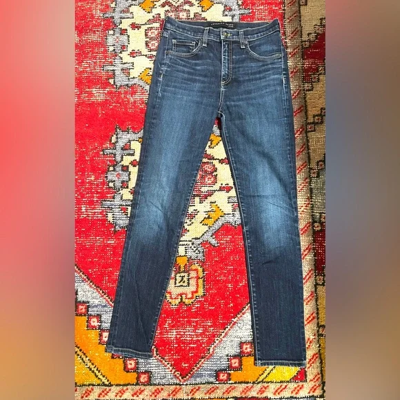 Veronica Beard Kate 10” Skinny High Waisted Blue Jeans - Sz 26